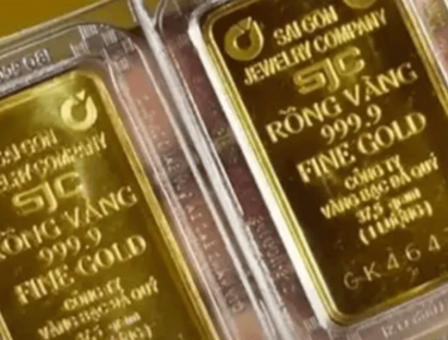Tin trong nước - Giá vàng giữ ổn định đầu tuần, chờ tín hiệu mới từ thị trường quốc tế