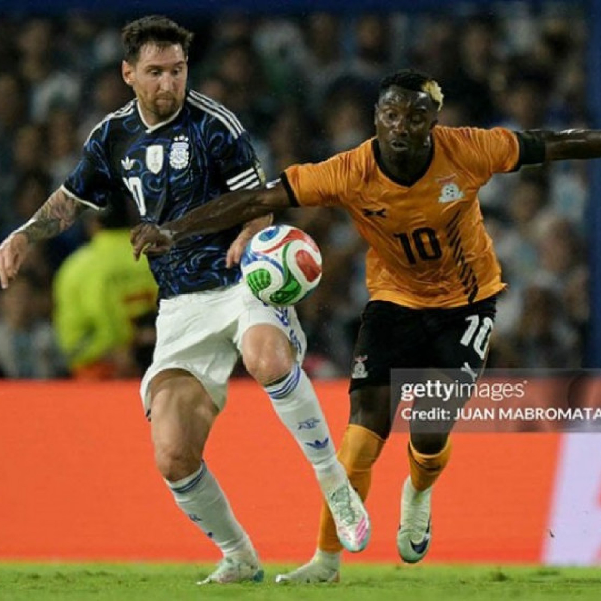  - Video bóng đá Argentina - Zambia: Rực rỡ Messi, đào sâu cách biệt