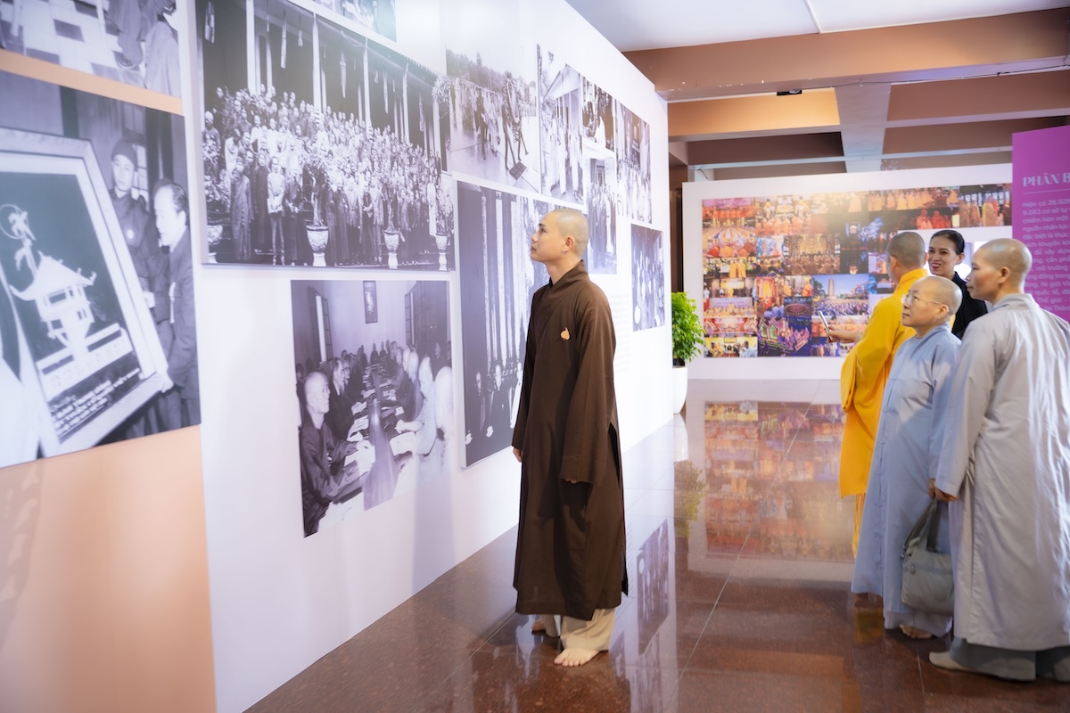 gan 500 tu lieu quy tai hien 45 nam phat giao viet nam tai viet nam quoc tu - 12