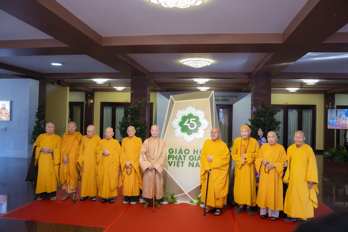 gan 500 tu lieu quy tai hien 45 nam phat giao viet nam tai viet nam quoc tu - 5