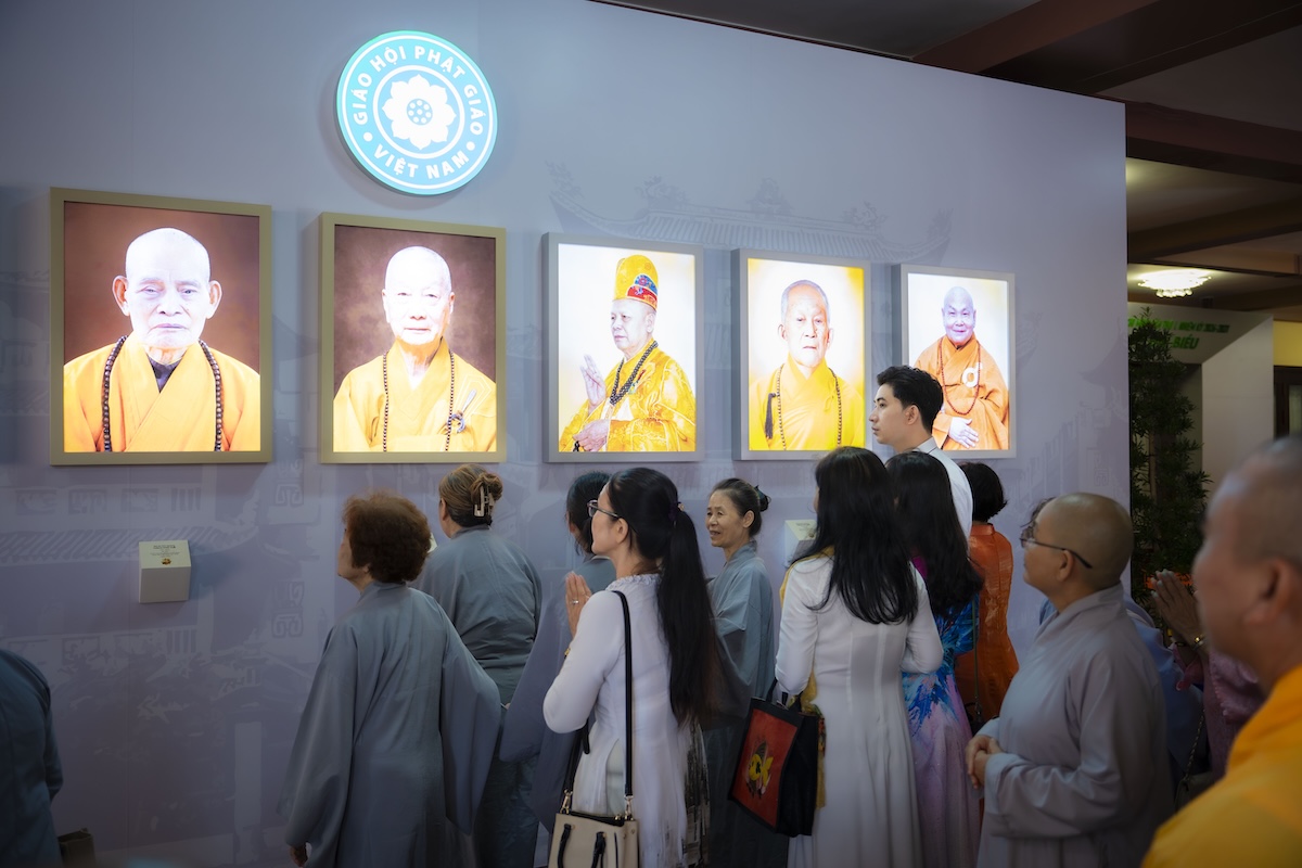 gan 500 tu lieu quy tai hien 45 nam phat giao viet nam tai viet nam quoc tu - 6