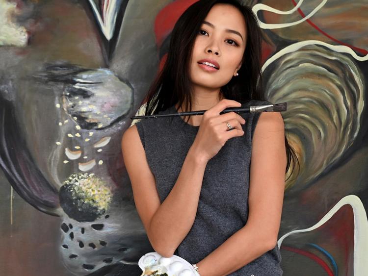 Triển lãm Cội Nguồn: Khi hành trình nội tâm được mở ra bằng hội họa