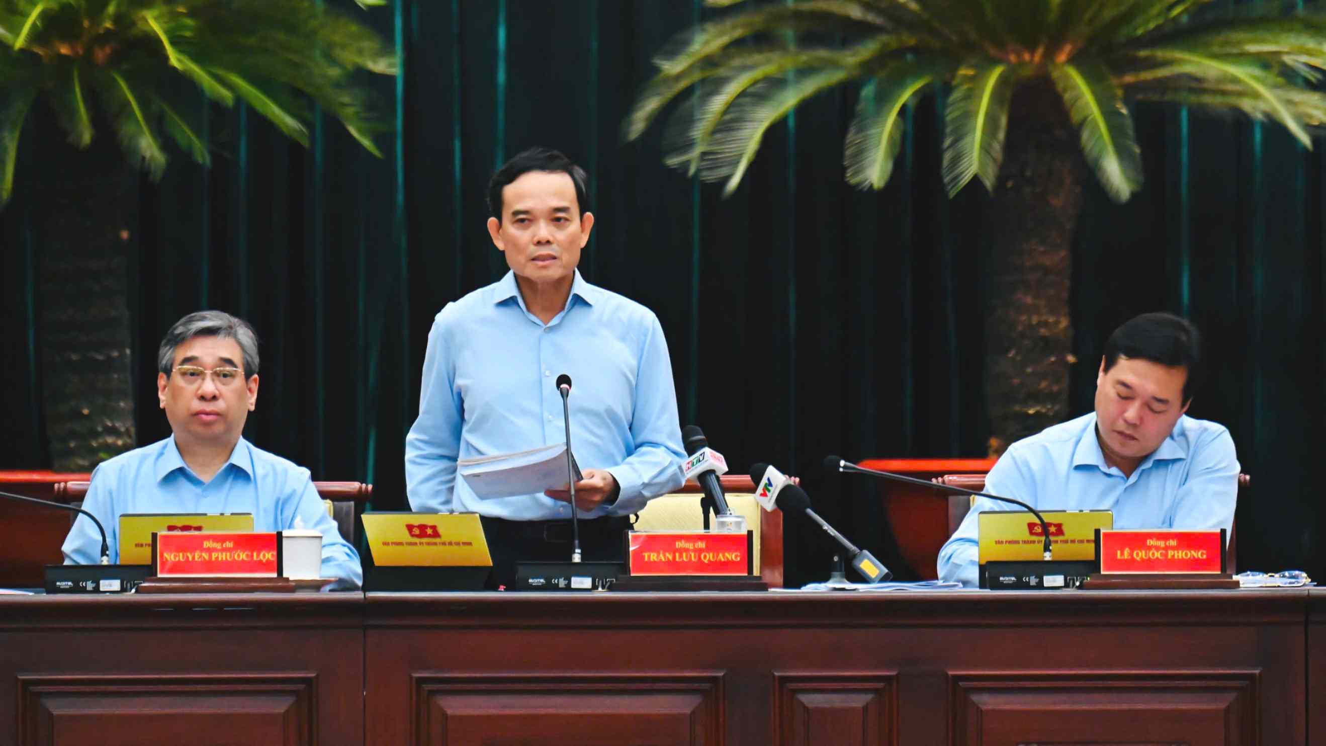 Miễn phí xe buýt cho người dân trên địa bàn Thành phố - 1