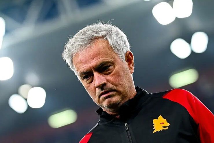 Gattuso & Buffon chia tay ĐT Italia, bất ngờ khả năng Mourinho được bổ nhiệm - 2