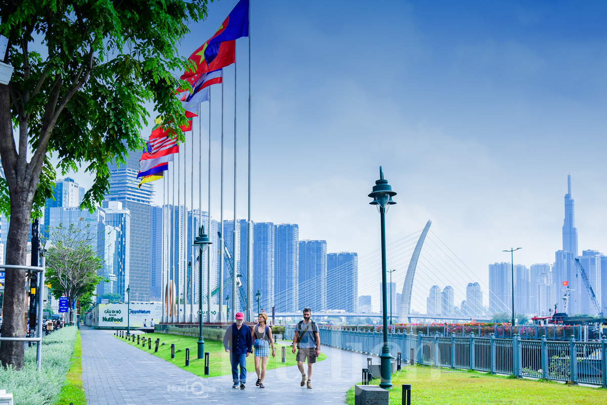 TP.HCM thay áo mới, khởi động loạt siêu công trình chào mừng lễ lớn - 2