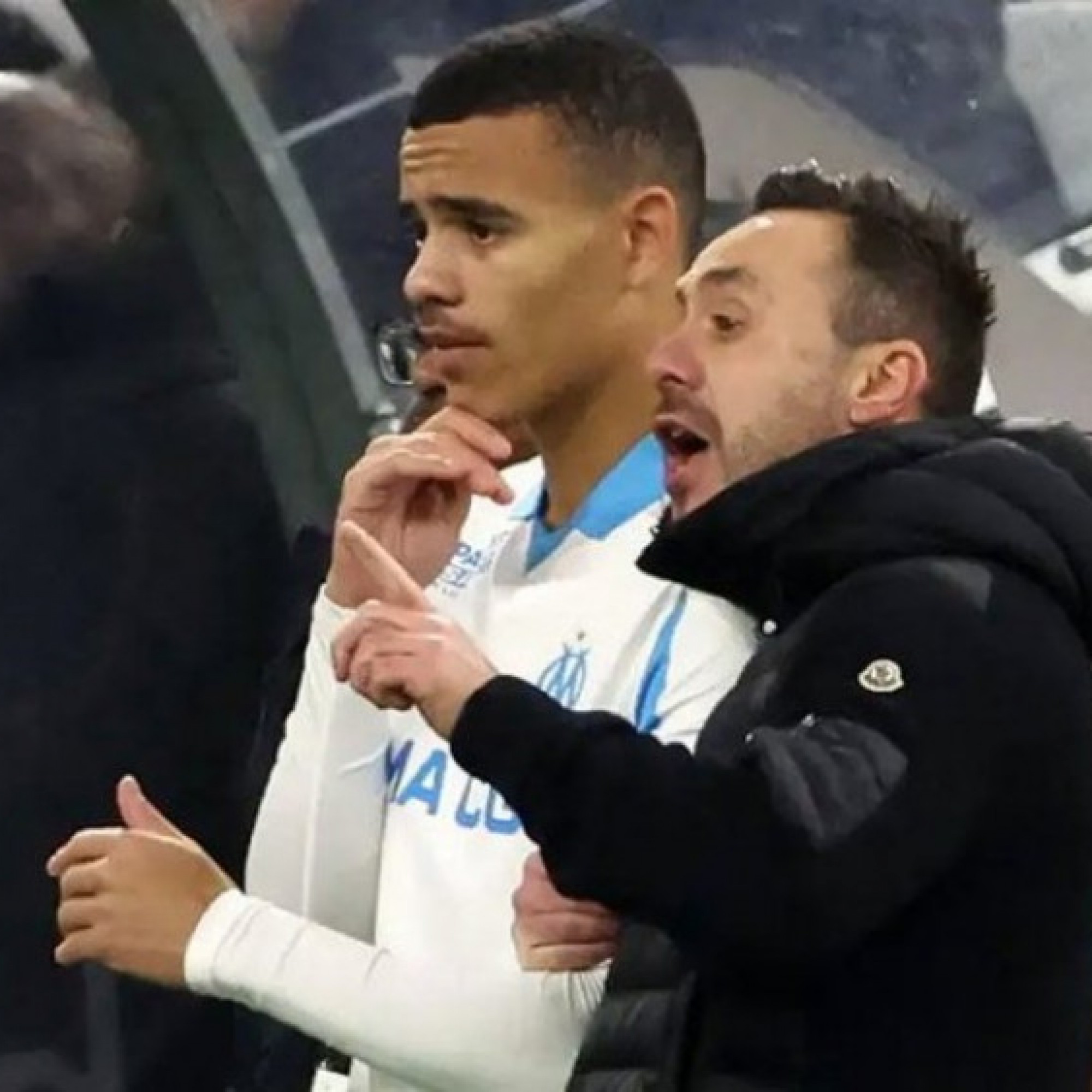  - Tân HLV Tottenham phát biểu ra mắt, lập tức phải xin lỗi về Greenwood