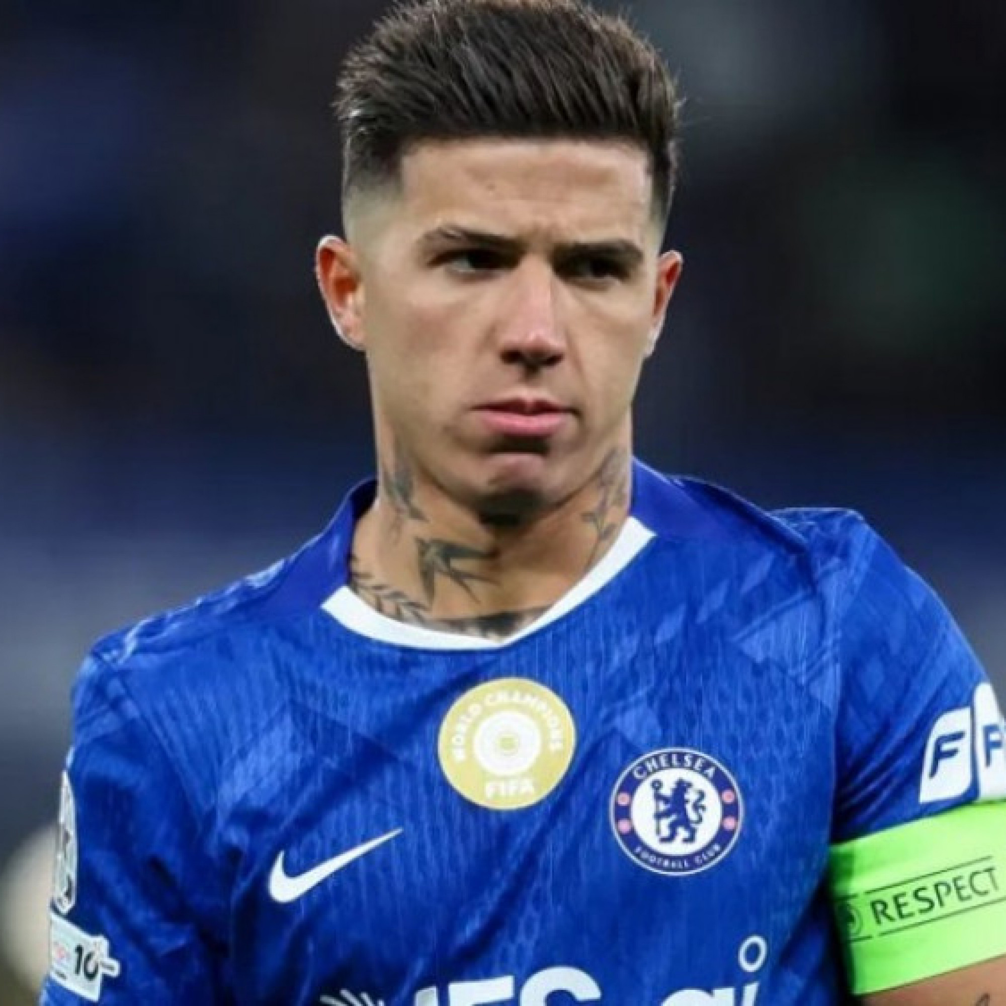  - Chelsea cấm Enzo Fernandez đá 2 trận, tổn hại lớn ở đại chiến Man City