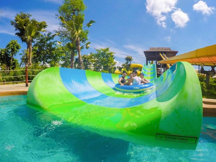 Mùa hè không đi công viên nước thì chờ khi nào?