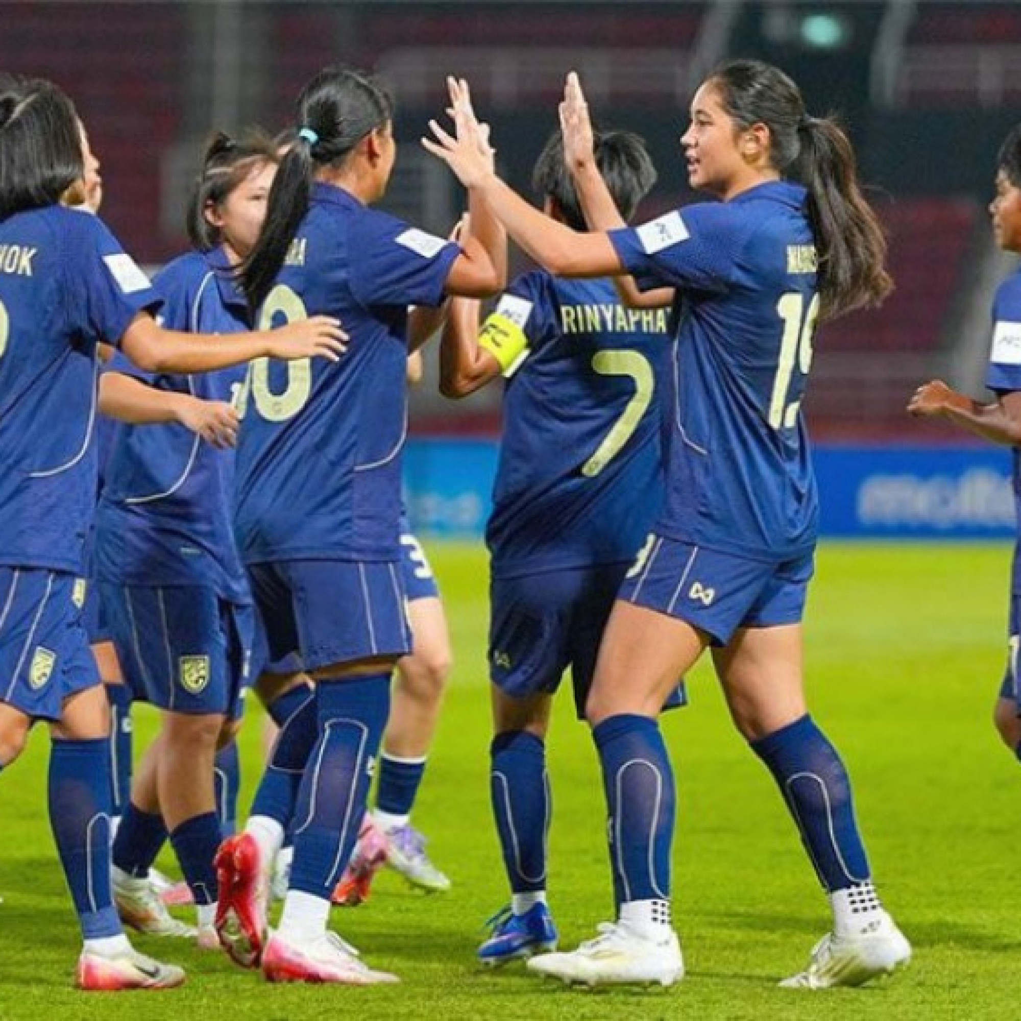  - Video bóng đá U20 nữ Việt Nam - U20 nữ Thái Lan: An bài từ hiệp 1 (giải châu Á)