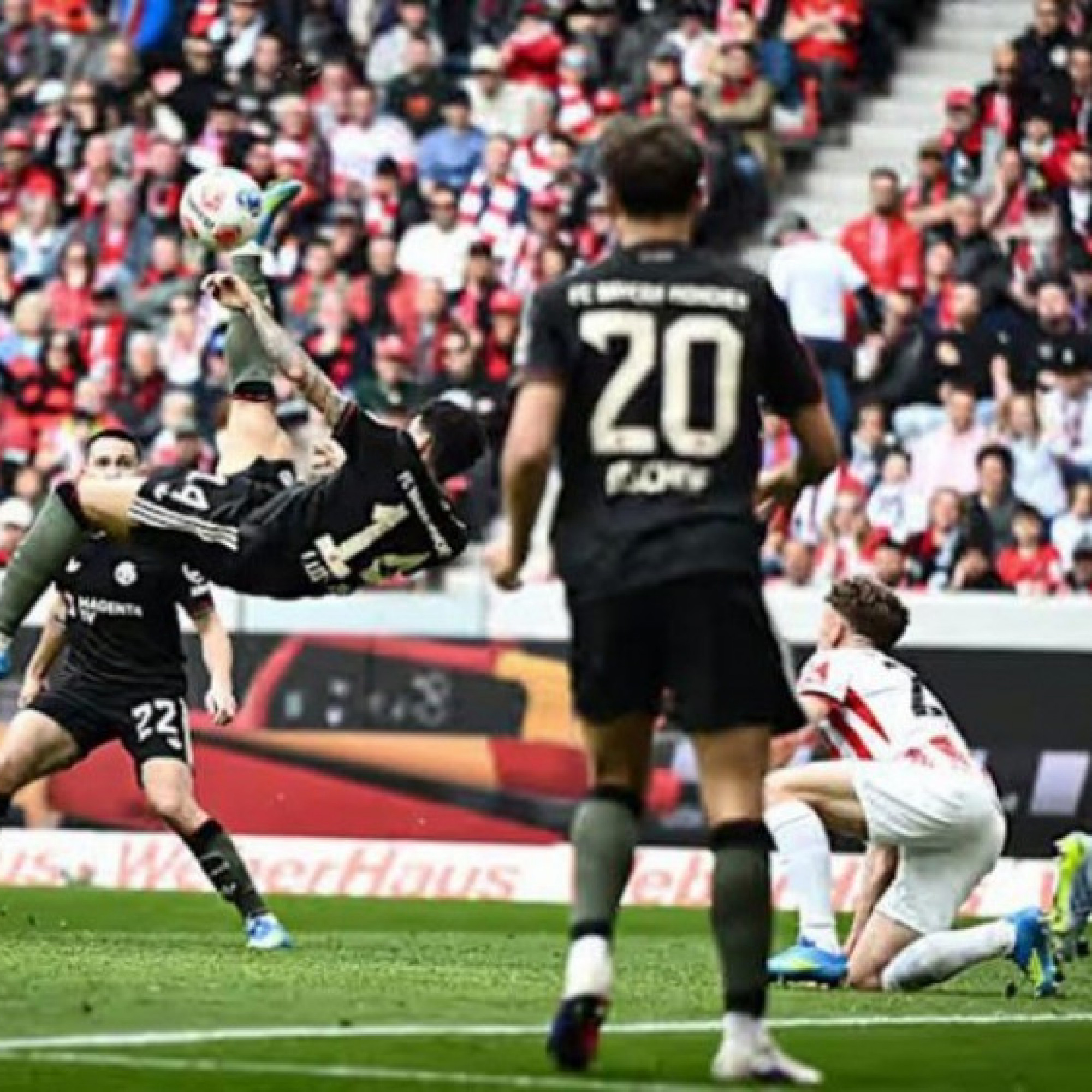  - Video bóng đá Freiburg - Bayern Munich: Ngược dòng nghẹt thở nhờ 2 sao trẻ U20 (Bundesliga)