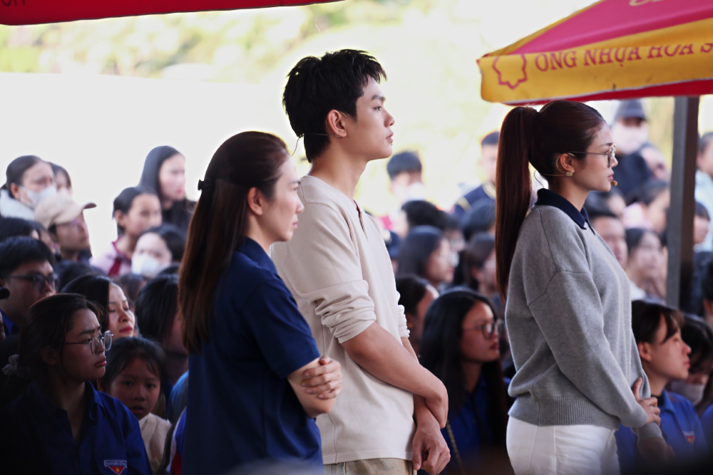 MC Thanh Thảo nghẹn lòng, Bùi Trường Linh xót xa trước gia cảnh mẹ đơn thân, con ngoan hiếu thảo - 4