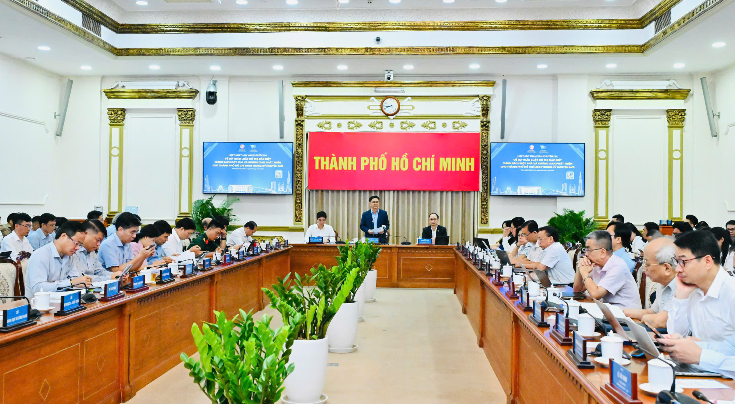 Luật Đô thị đặc biệt: Chuyển từ cơ chế đặc thù sang những thể chế vượt trội - 2