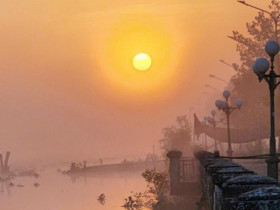  - Ngắm bình minh trên sông Trăng ở Cần Thơ