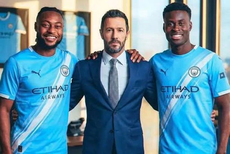 Man City thắng đậm Liverpool: Đại thành công chờ phía trước, Guardiola sẽ đổi ý không nghỉ? - 2