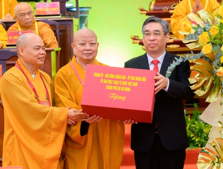 TP.HCM đặt kỳ vọng vào vai trò cầu nối của Phật giáo trong giai đoạn phát triển mới