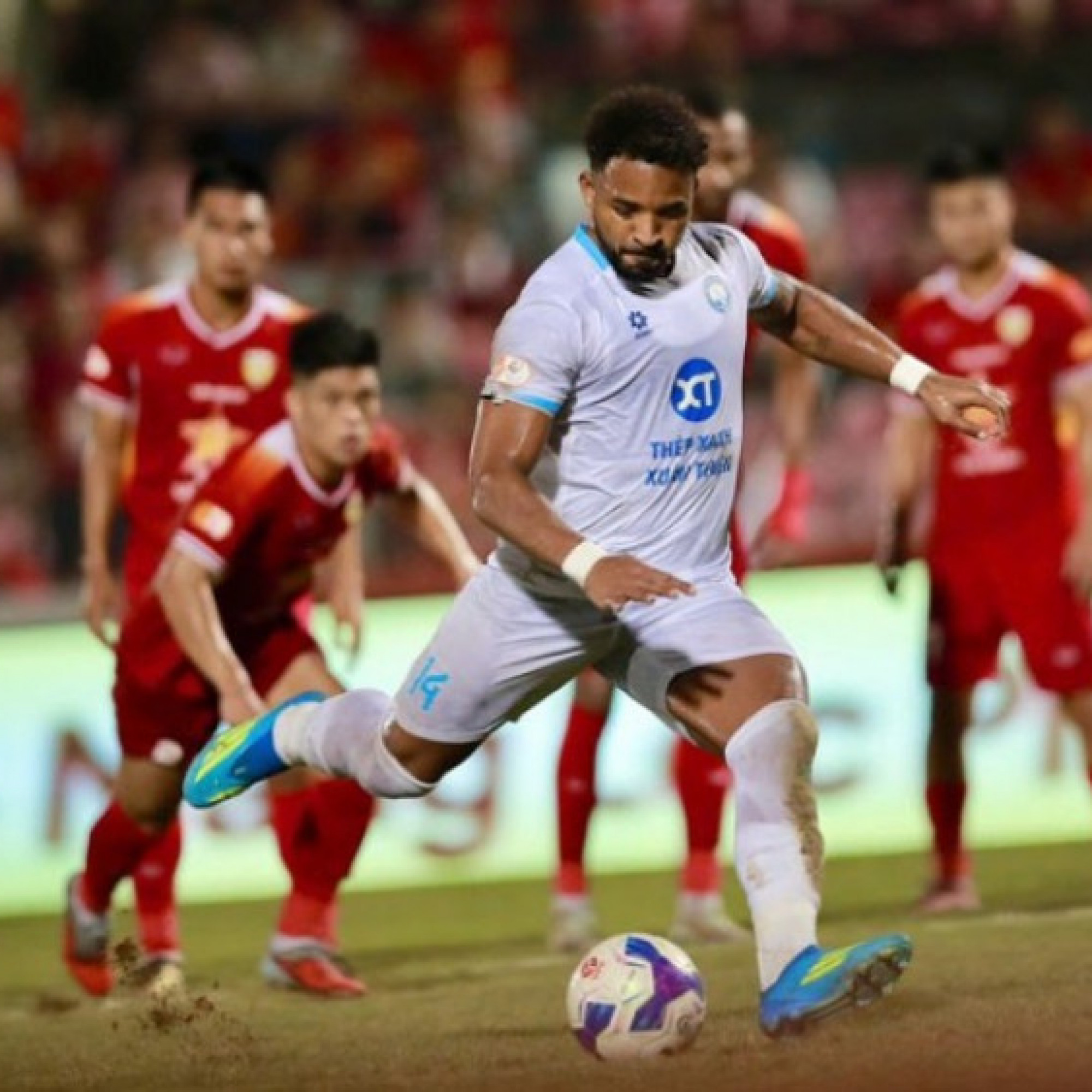  - Video bóng đá Hà Tĩnh - Nam Định: Xuân Son làm tất, ăn cả (V-League)