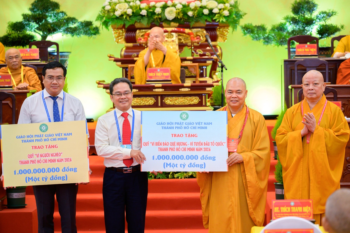 tp.hcm dat ky vong vao vai tro cau noi cua phat giao trong giai doan phat trien moi - 10