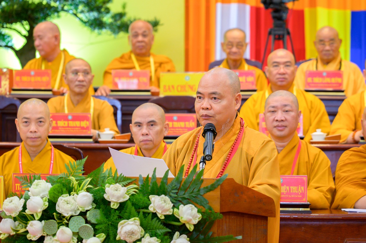 tp.hcm dat ky vong vao vai tro cau noi cua phat giao trong giai doan phat trien moi - 12