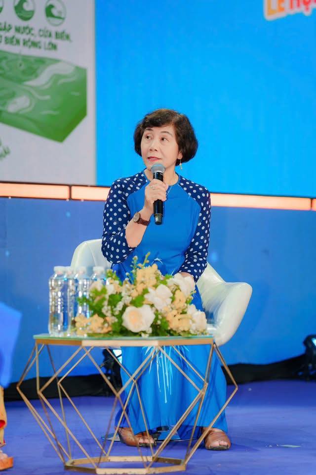 Bàn kế sách đồng sáng tạo sản phẩm du lịch cho siêu đô thị TP.HCM - 1