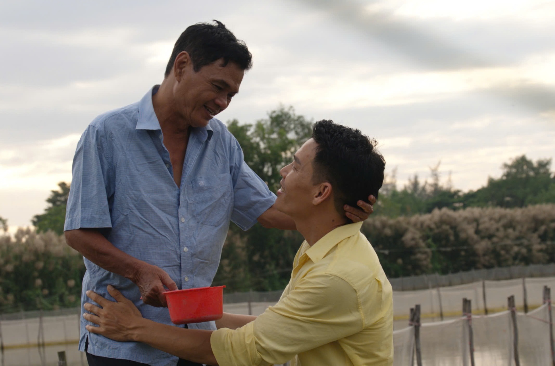 Quách Beem ra mắt MV “Ơn Cha”, kể câu chuyện trưởng thành từ những hy sinh lặng lẽ của người cha - 2