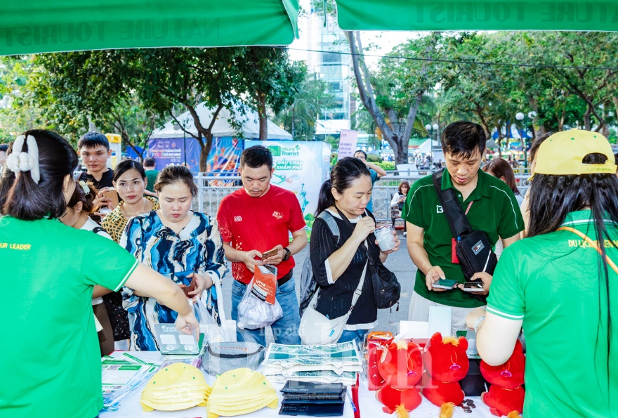 Ngày hội Du lịch 2026: Doanh thu 120 tỷ đồng tạo đà cho mùa hè bùng nổ - 12