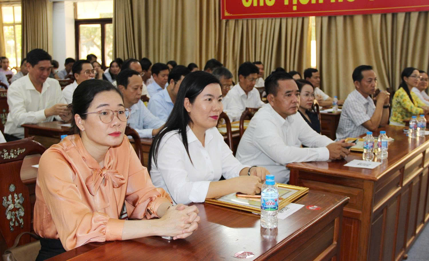 Cần Thơ có gần 5.000 sản phẩm tuyên truyền trên báo về bầu cử - 5