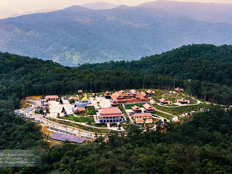 Khánh Hòa: Du lịch tâm linh được đánh thức giữa miền di sản và thiên nhiên - 3