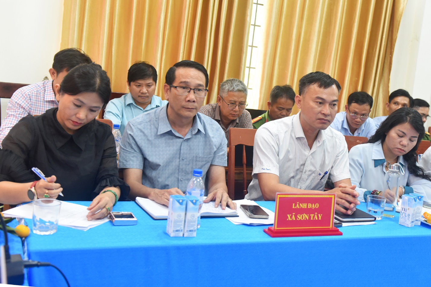 khong ngung tim cai moi giup nguoi dan vung cao quang ngai xoa ngheo - 14