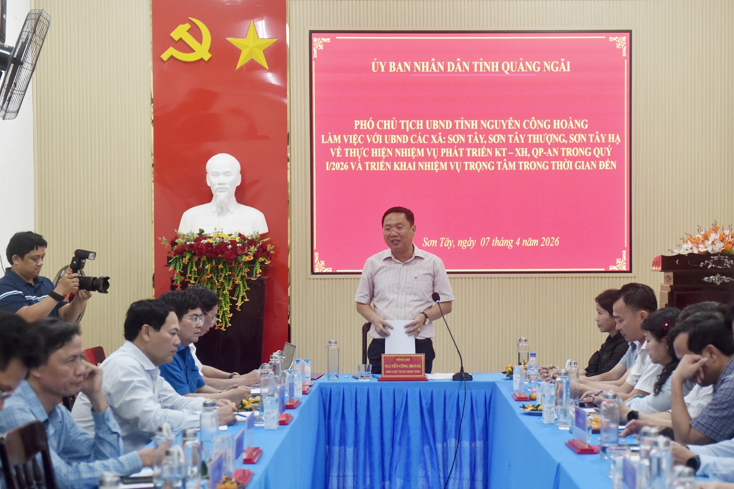 khong ngung tim cai moi giup nguoi dan vung cao quang ngai xoa ngheo - 13