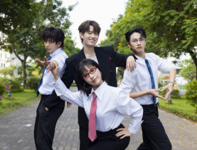  - Hồ Đông Quan ra MV đầu tay, “hội bạn thân” góp mặt trong vai trò đặc biệt