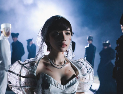 LyLy tái xuất âm nhạc sau vai diễn “phim trăm tỷ”