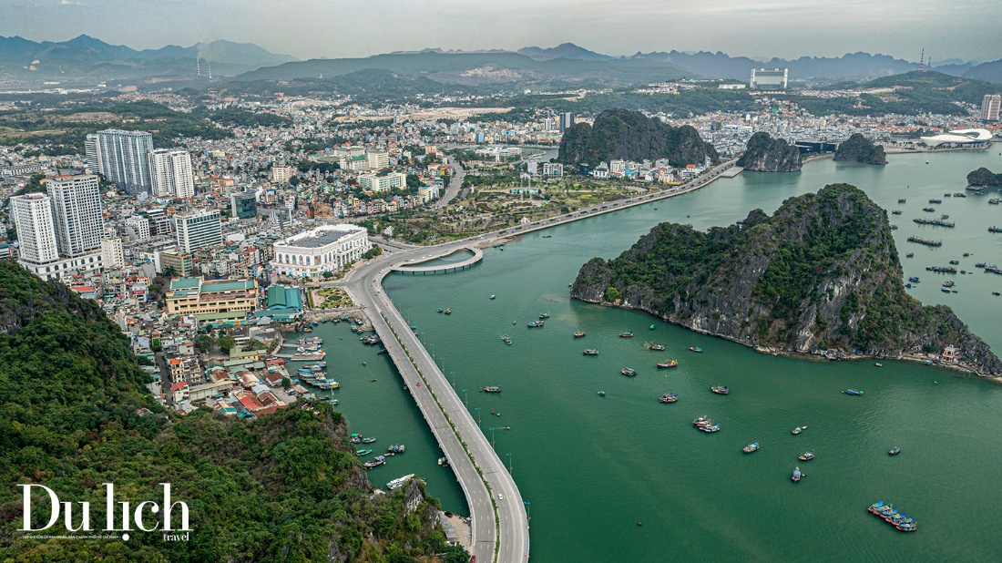 Quảng Ninh lấy ý kiến thành lập thành phố trực thuộc Trung ương - 1