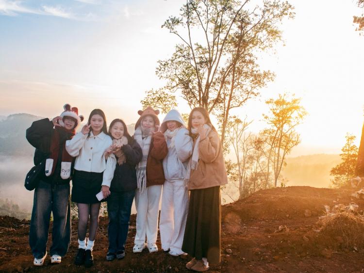 Ba tháng, Quảng Ngãi thu hút hơn 1,7 triệu lượt du khách