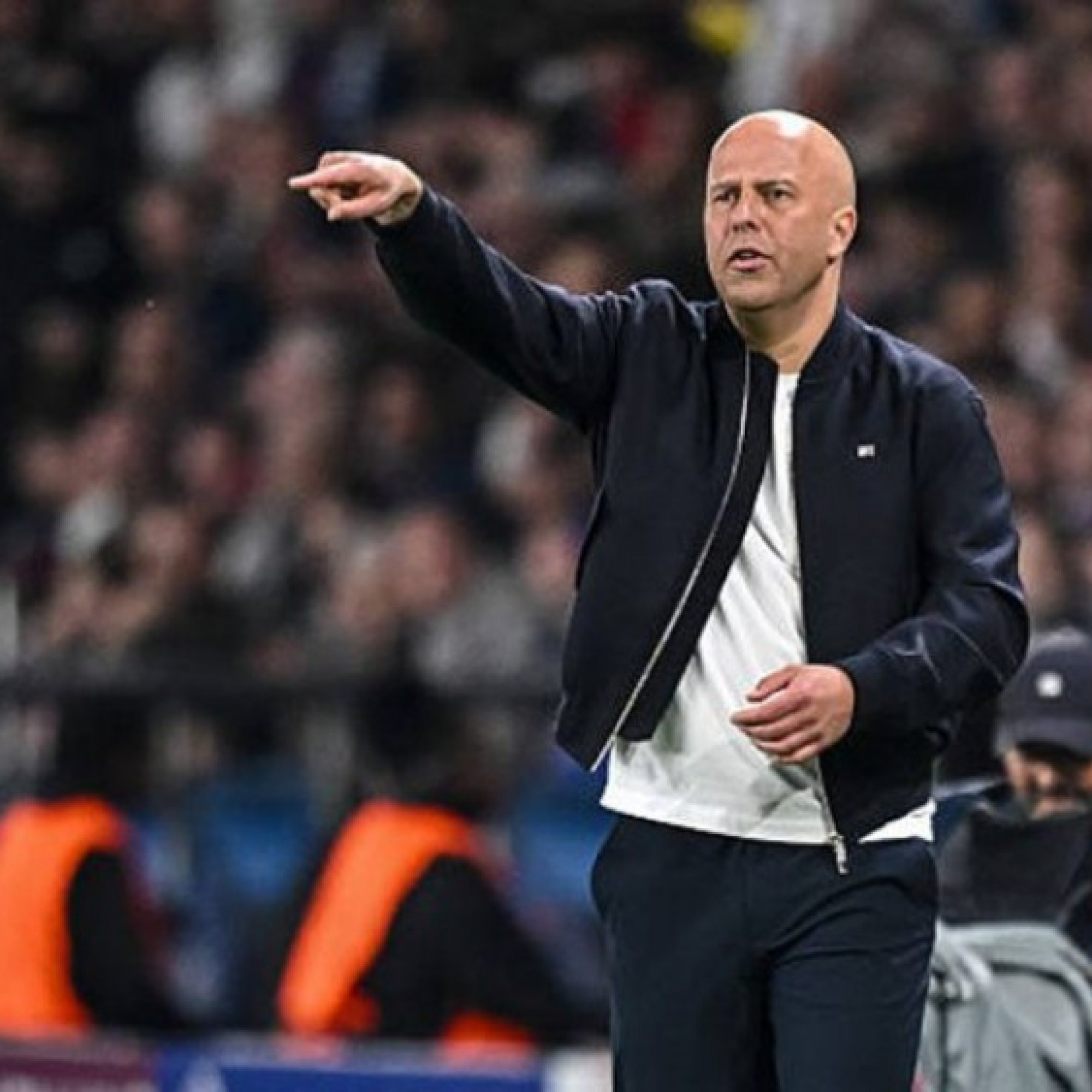  - PSG thắng Liverpool: Enrique vẫn thấy "xấu hổ", Slot giải thích việc không dùng Salah