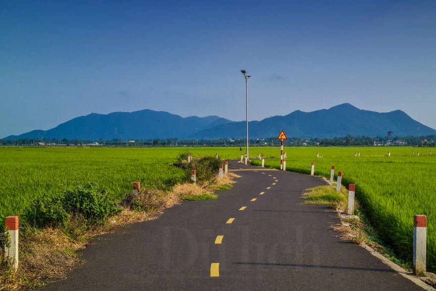 Những ngọn núi đặc biệt ở TP.HCM lớn - 4