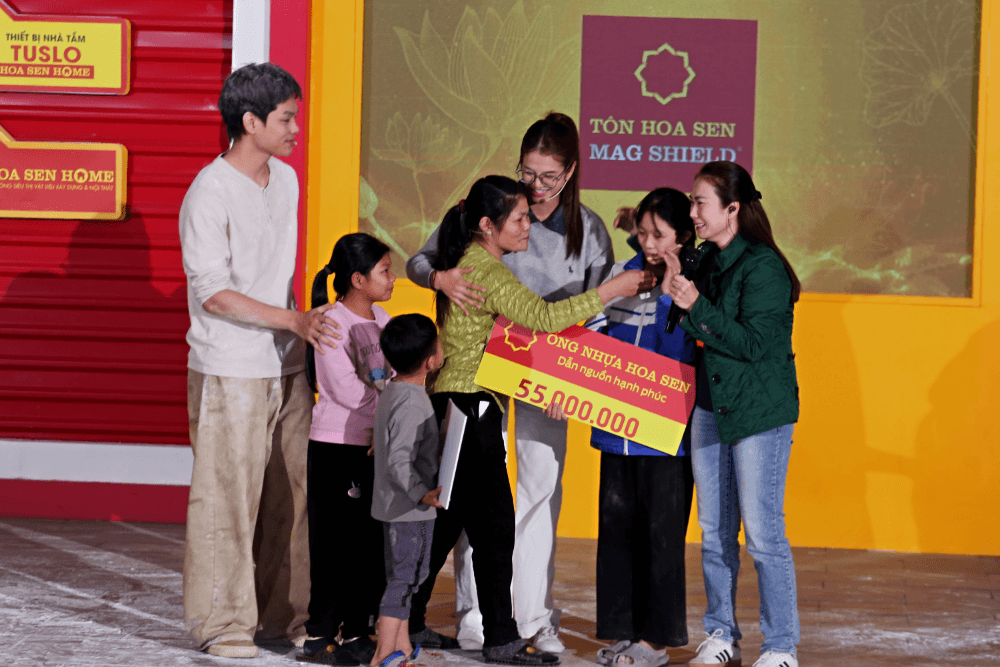 Chương trình “Mái ấm gia đình Việt” trở lại ghi hình tại Thành phố Hồ Chí Minh sau hơn 2 năm - 4