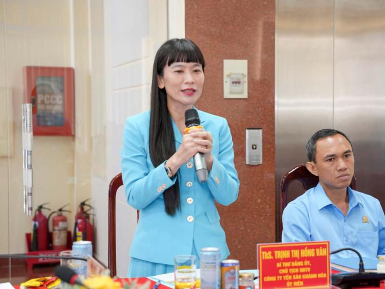 700 năm nghề Yến Khánh Hòa