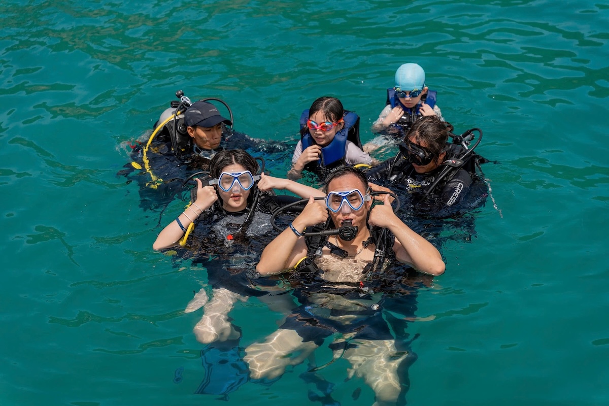 Du lịch dịp lễ 30/4 - 1/5 sôi động: Giá vé tăng, tour hút khách - 6