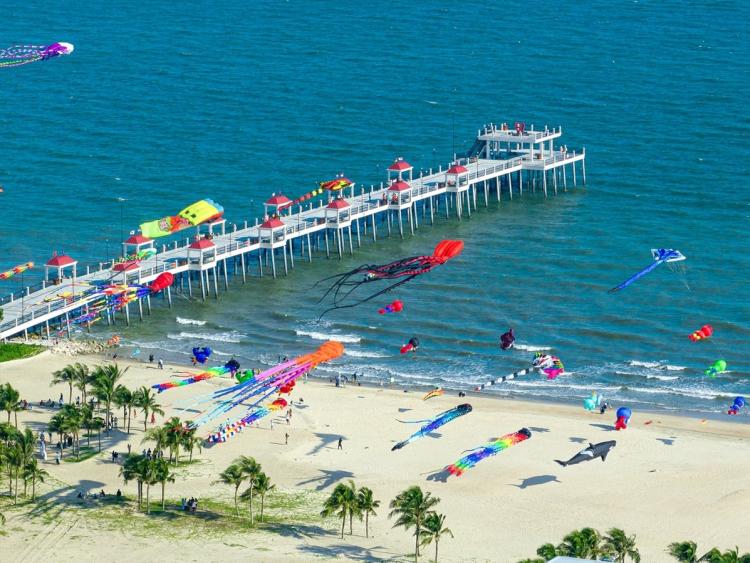 Hồ Tràm bứt tốc đầu năm: tăng trưởng nhanh, bài toán dài hạn