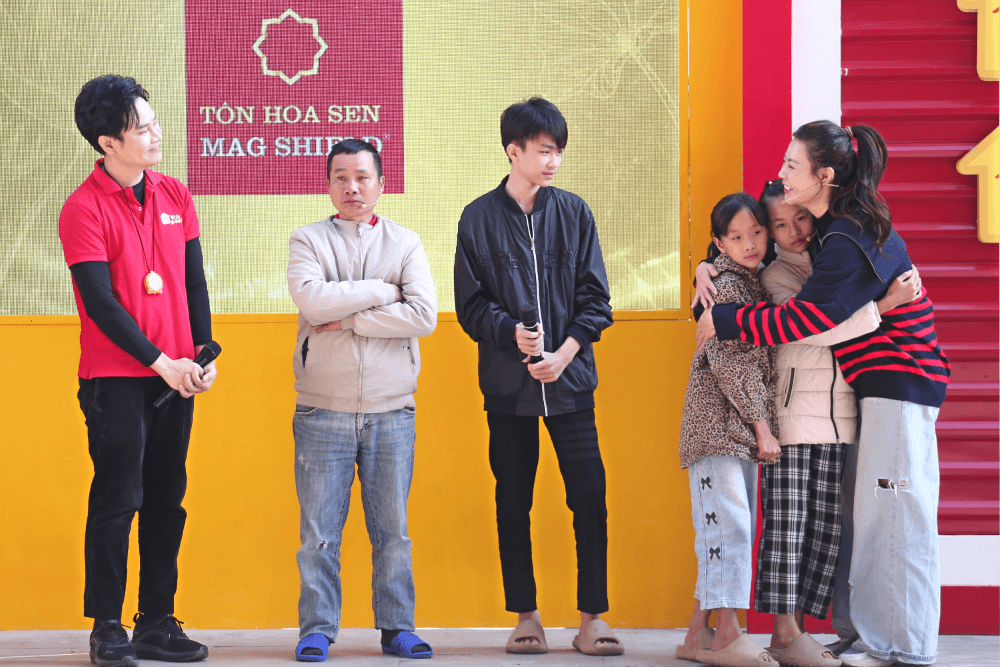 Diễn viên Thanh Hương tặng toàn bộ cát-xê, nỗ lực cùng khán giả mang về hơn 330 triệu giúp các em nhỏ mồ côi - 3