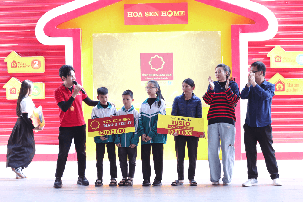 Diễn viên Thanh Hương tặng toàn bộ cát-xê, nỗ lực cùng khán giả mang về hơn 330 triệu giúp các em nhỏ mồ côi - 5