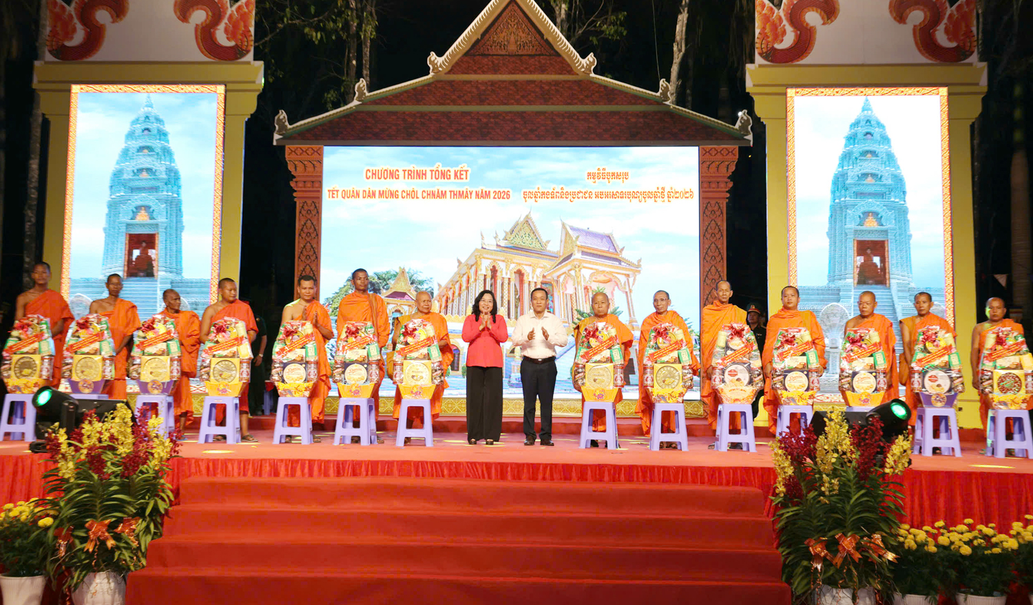 Du khách ấn tượng với Tết Quân Dân ở Cần Thơ - 13