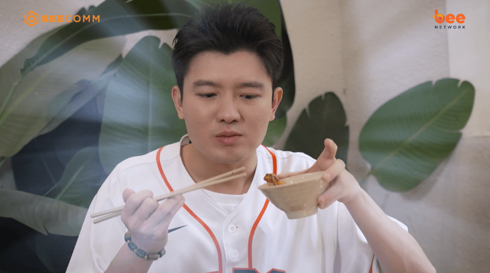 Tuấn Kiệt và Bi Max “phá đảo” thực đơn ếch độc lạ trong Quán ăn hạnh phúc tập 51 - 1