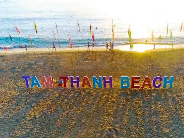 Thưởng thức đặc sản Tam Thanh trong làng chài