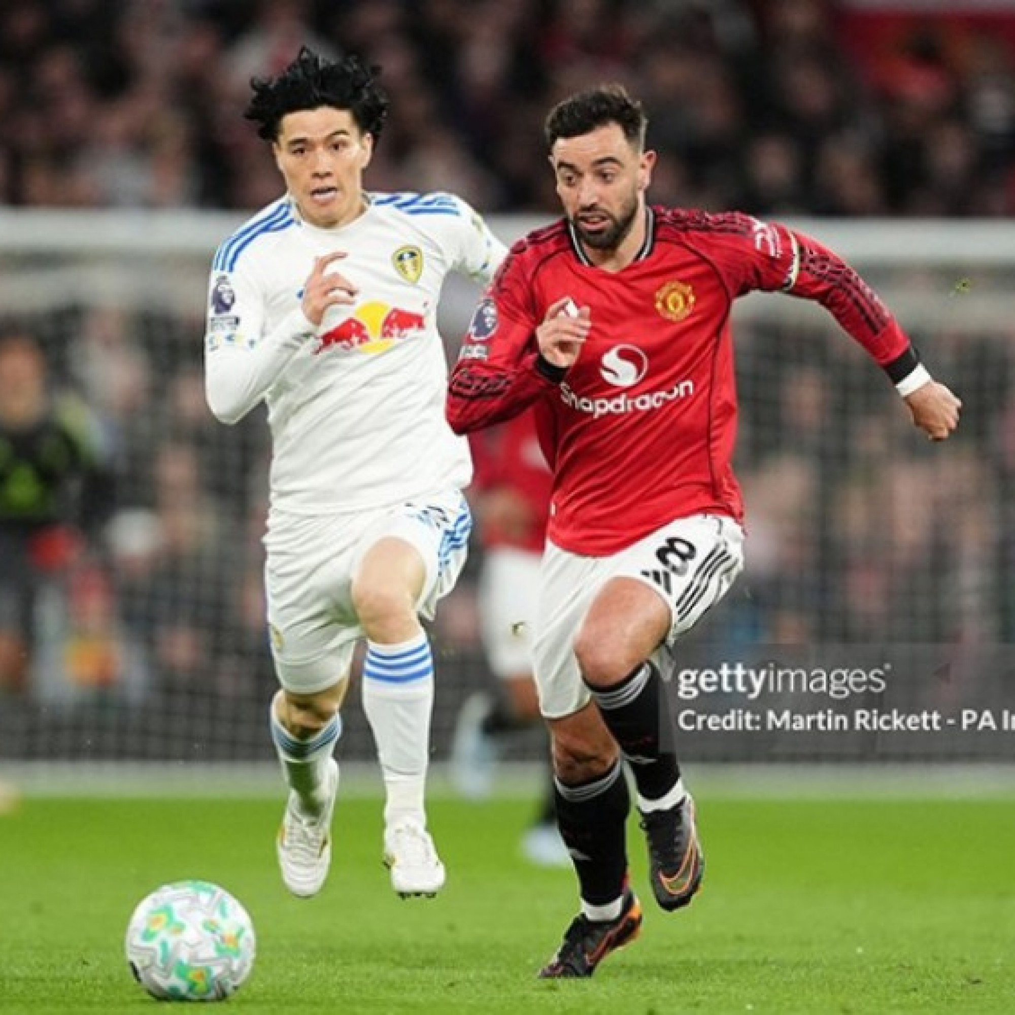  - Video bóng đá MU - Leeds United: "Quỷ đỏ" choáng váng (Ngoại hạng Anh)