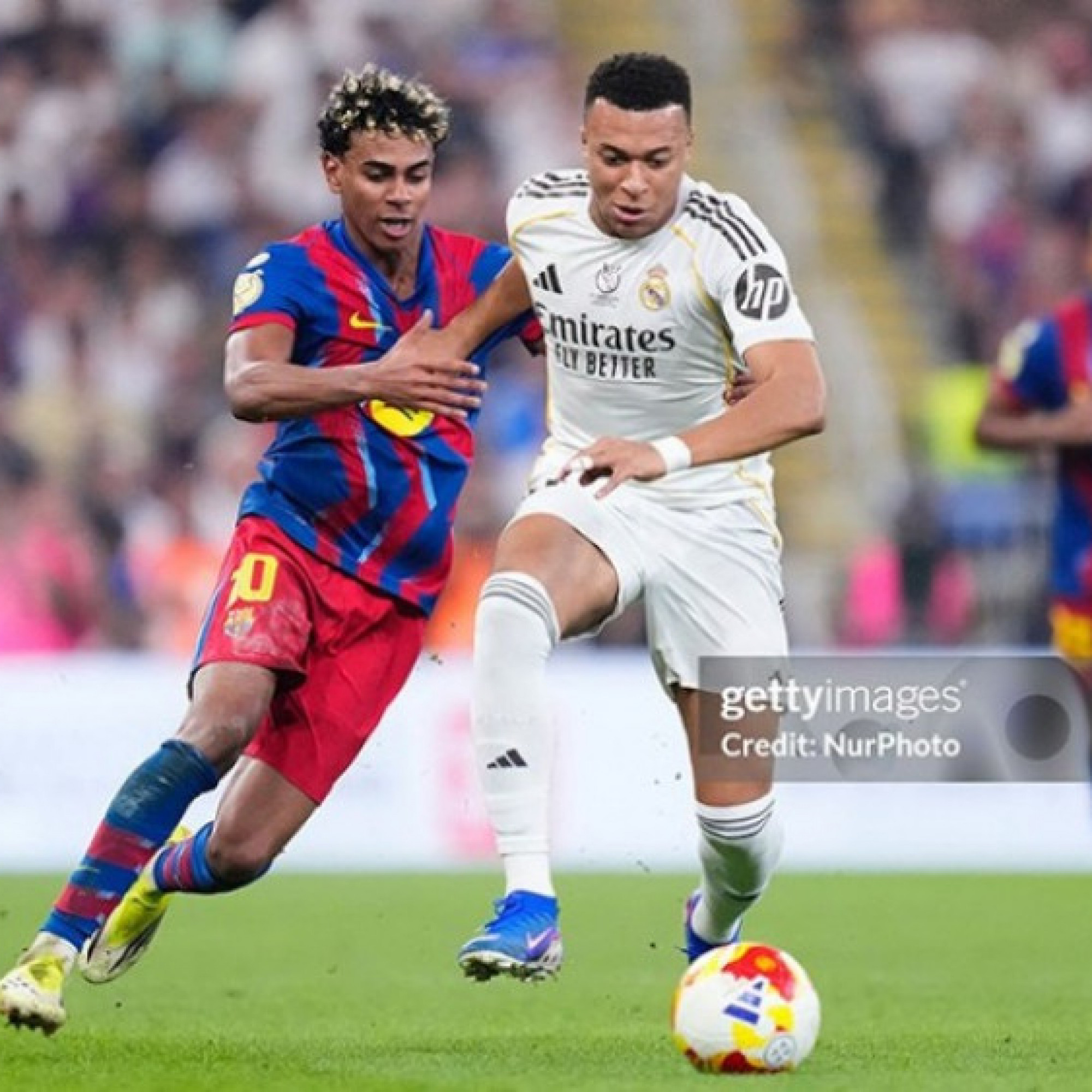  - Real nguy cơ phải xếp hàng danh dự chào "nhà vua" Barca ở Siêu kinh điển