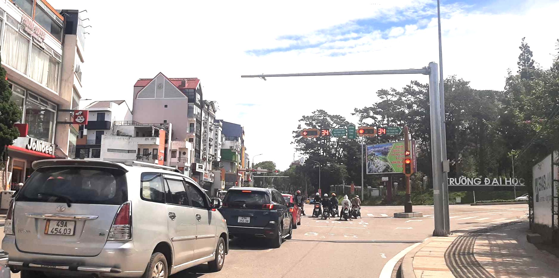 Đà Lạt lắp đặt hệ thống điều khiển giao thông thông minh - 2