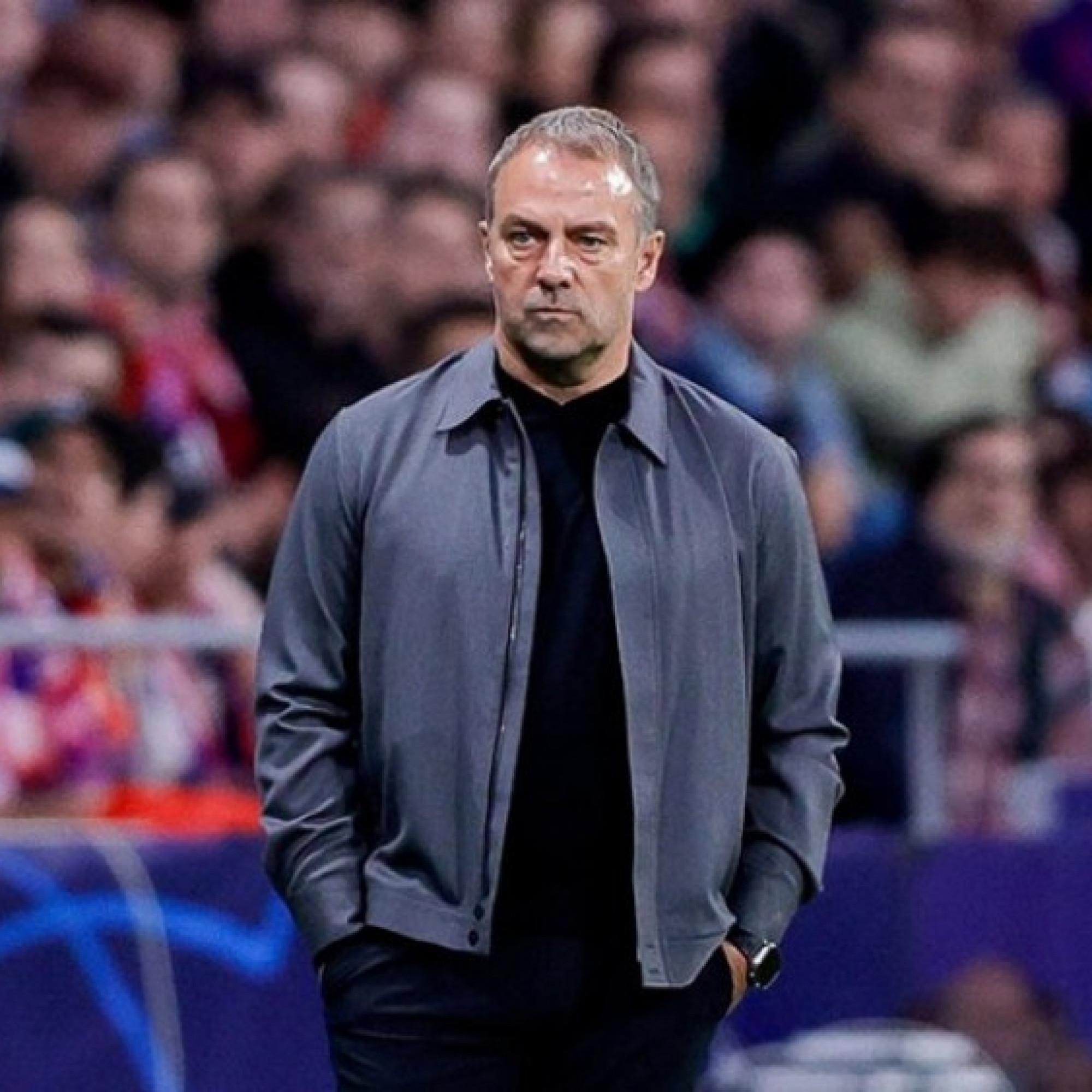  - Barcelona bị loại khỏi Cúp C1: Raphinha tố trọng tài xử ép, Flick thất vọng