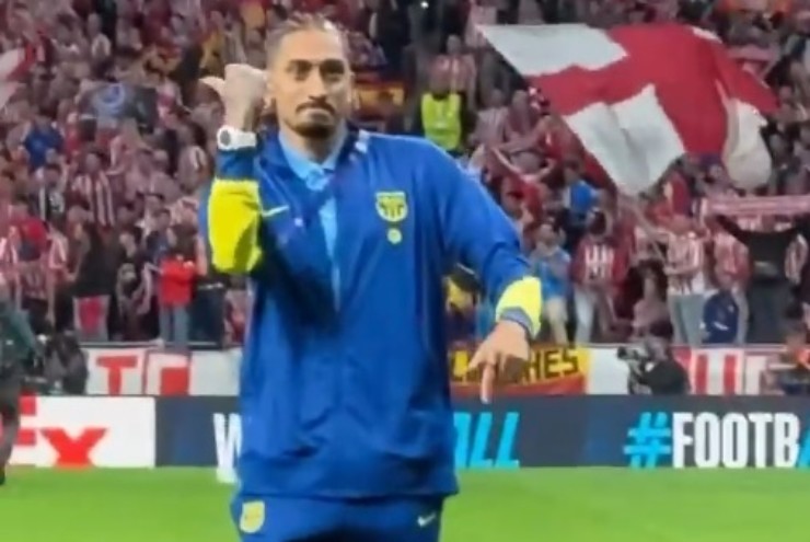 Tin mới nhất bóng đá sáng 15/4: Sao Barcelona "cà khịa" fan Atletico Madrid - 1