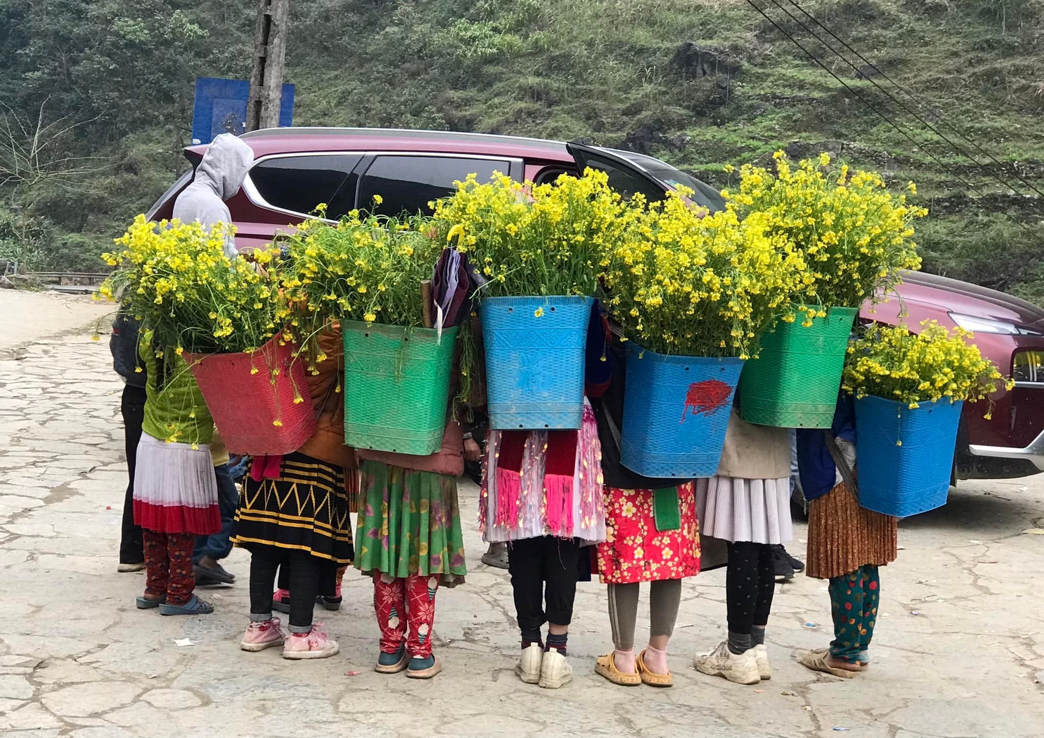 Giữ hình ảnh điểm đến hay giữ sinh kế, bài toán từ dốc Thẩm Mã - 2